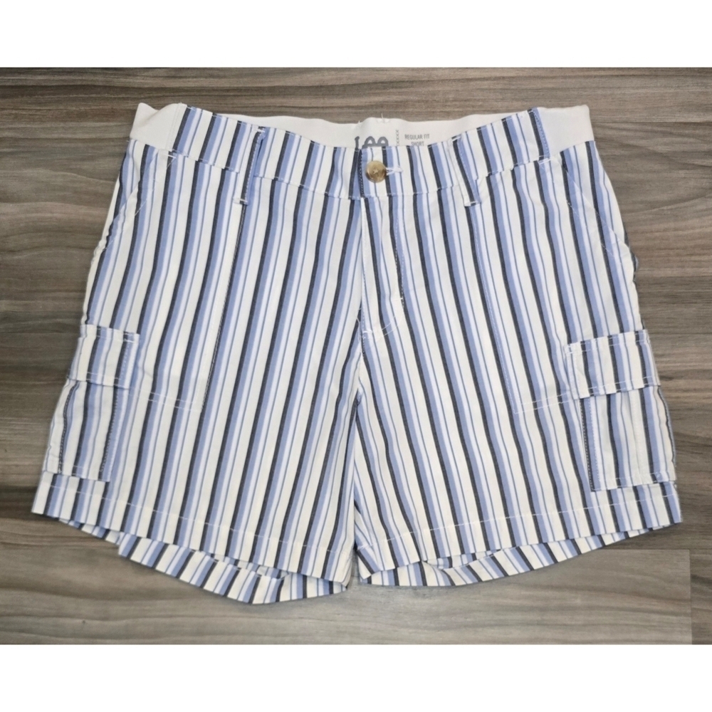 Lee Cargo Style Shorts Size 10, Midrise